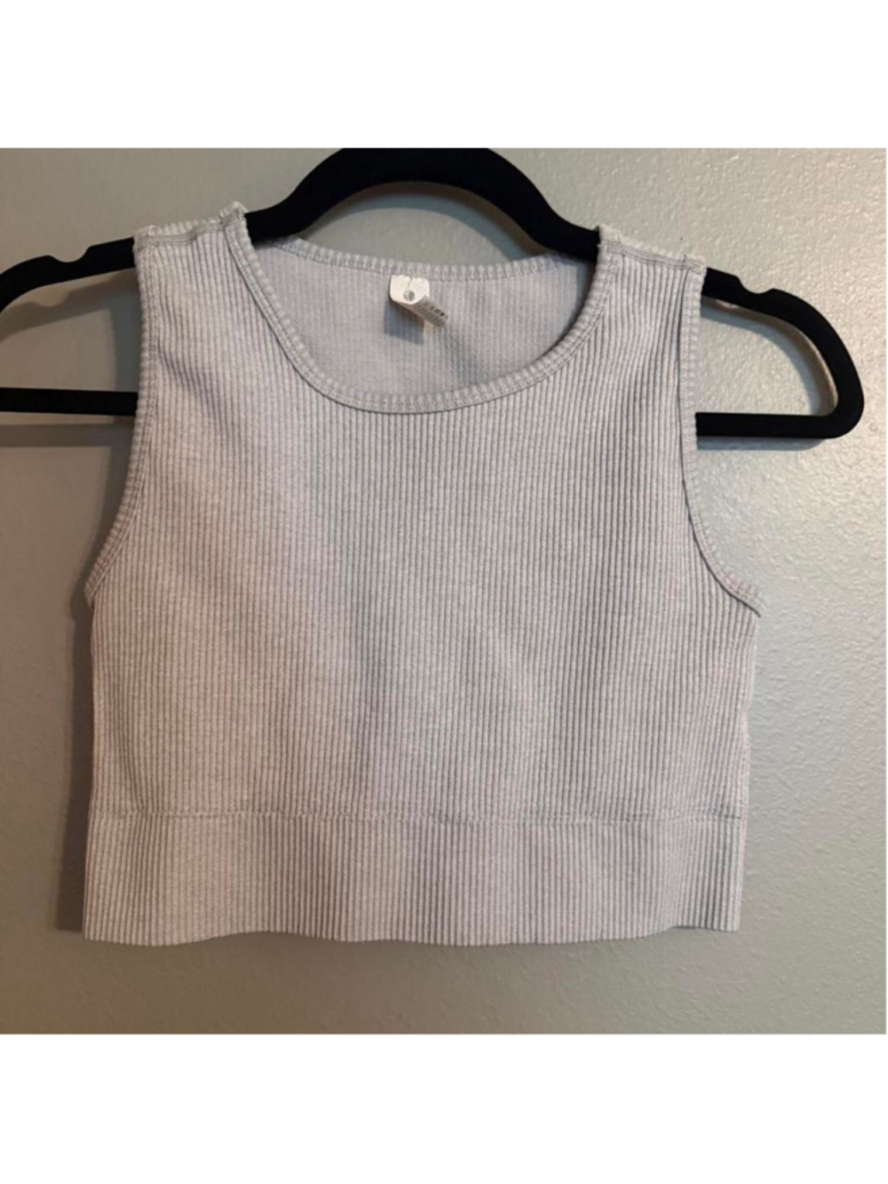 Yogalicious white ribbed tank top in size M